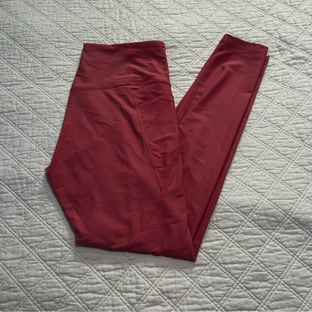 NWT Old Navy Powersoft Bubblegum pink 7/8  Leggings Hi-rise with pockets